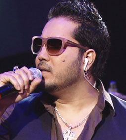 Party Toh Banti Hai Lyrics - Bhoothnath Returns | Mika Singh